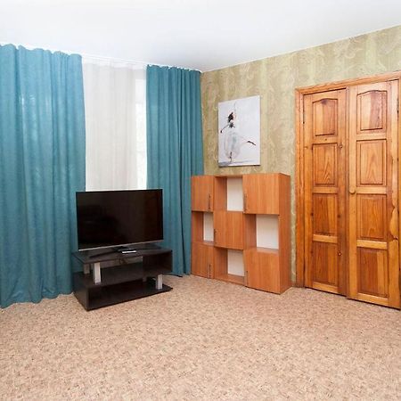 Apartments On Yavornitsky Av. Dnipro Bagian luar foto